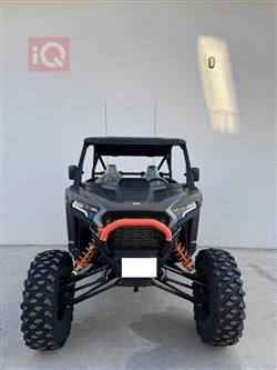 پۆلاریس RZR